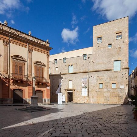 Appartamento Mansardato Nel Cuore Di Palermo - Accesso Terrazza Exterior foto