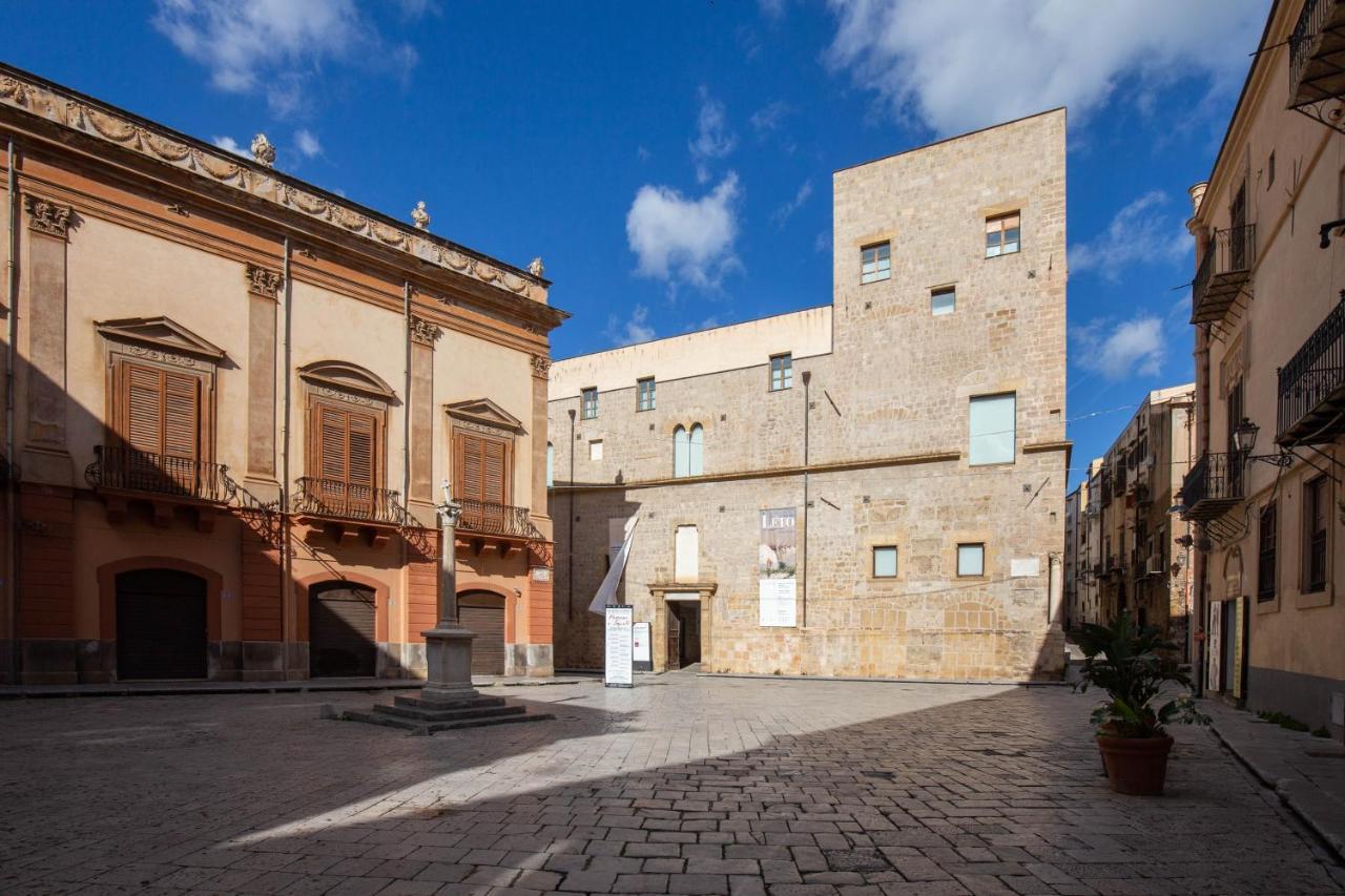 Appartamento Mansardato Nel Cuore Di Palermo - Accesso Terrazza Exterior foto